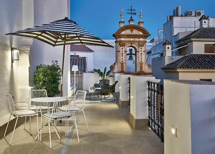 Vincci Molviedro Suites Apartments Seville